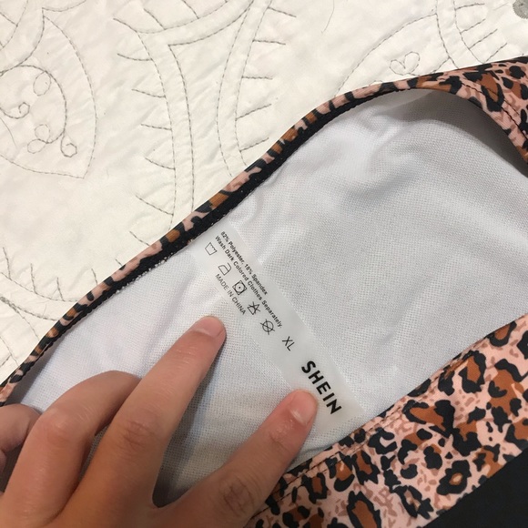 Cheetah Print Swimsuit Bottoms (Full Coverage) - Picture 3 of 3